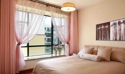 卧室窗帘装饰风水：颜色的选择 卧室窗帘的最佳颜色