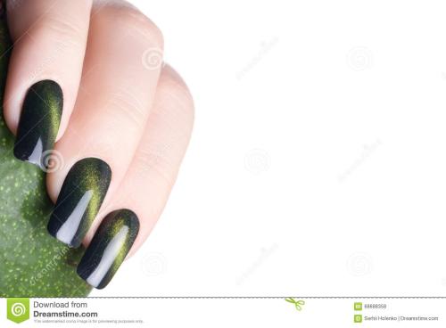绿色指甲油提升考试运 绿色指甲油美甲图片