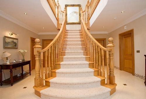 风水解说：别墅的楼梯要怎样设计最合理 别墅楼梯风水布局