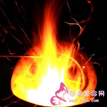 山头火缺什么怎么样 山头火命五行缺什么 命属火五行缺什么