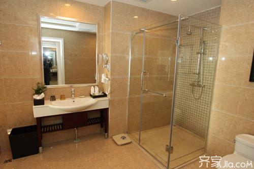 卫生间摆放镜子的风水讲究 卫生间镜子最佳摆放位置