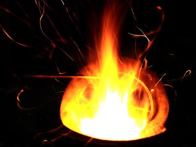 炉中火命是什么意思 炉中火命运如何 炉中火是什么命
