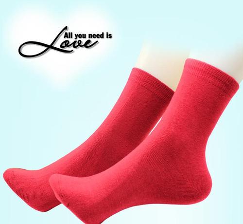 经常穿这几种颜色的袜子可以增加好运 穿不同颜色袜子