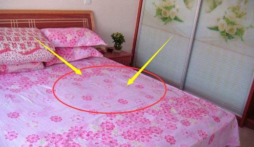 卧室床单用什么颜色桃花旺 卧室旺桃花