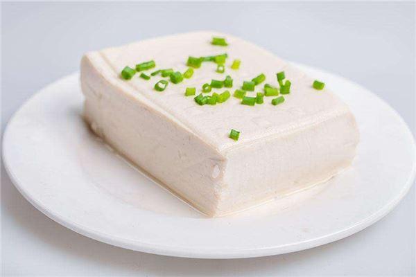梦见吃豆腐是什么意思 做梦梦到吃豆腐好不好 梦见吃白豆腐是什么意思