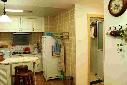 不规则的屋子不能做厨房 卧室与厨房的完美结合